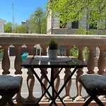 Moja Apartahotel 3*