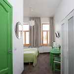 Moja Apartahotel